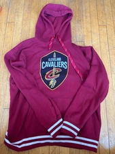 UNK NBA Cleveland Cavaliers Basketball Maroon/Red Sweatshirt Hood Mens 2XL Logo