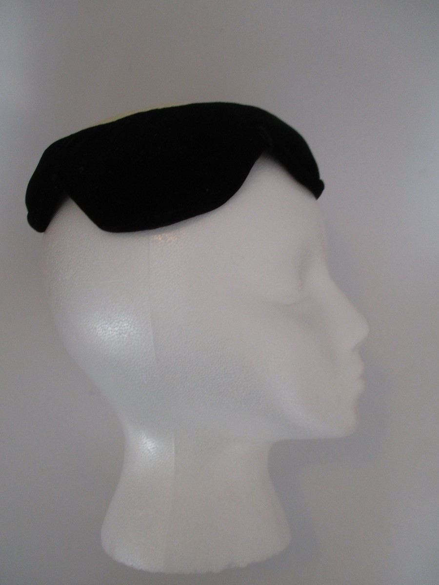 Vintage 1950 display picture 3