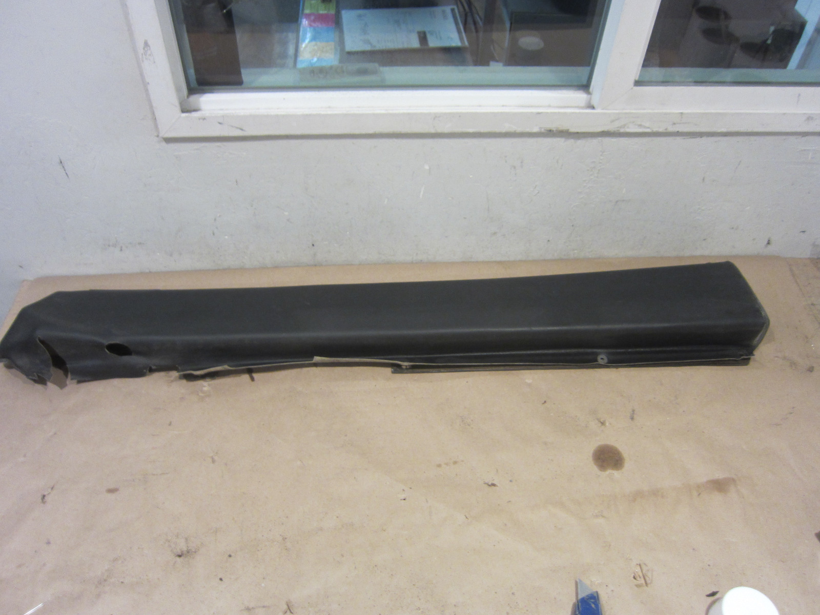 Ferrari Mondial - RH Door Upper Trim Panel - Black - P/N 61774000