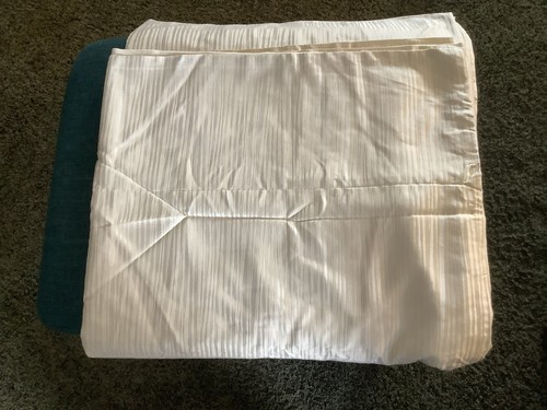 Donna Karan Home Ivory Champagne Gold Stripe F/Q Duvet Cover EUC Reflection? - Picture 4 of 8