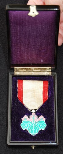 Original Cased WWII Japanese Order of the Rising Sun 7th Class Medal with Ribbon