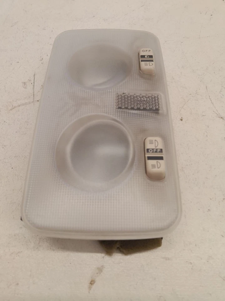 ВНУТРЕННИЙ ФОНАРЬ FIAT GRANDE PUNTO MK3 ДИНАМИЧЕСКИЙ ПЕРЕДНИЙ ФОНАРЬ ДЛЯ ЧТЕНИЯ 1520400000 - Изображение 2 из 4