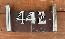 1968-1970 Oldsmobile Cutlass 442 Hurts Hood Chrome Emblem Assembly Oem