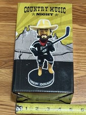 Drew Doughty Cards, Rookie Cards and Autographed Memorabilia Guide 24