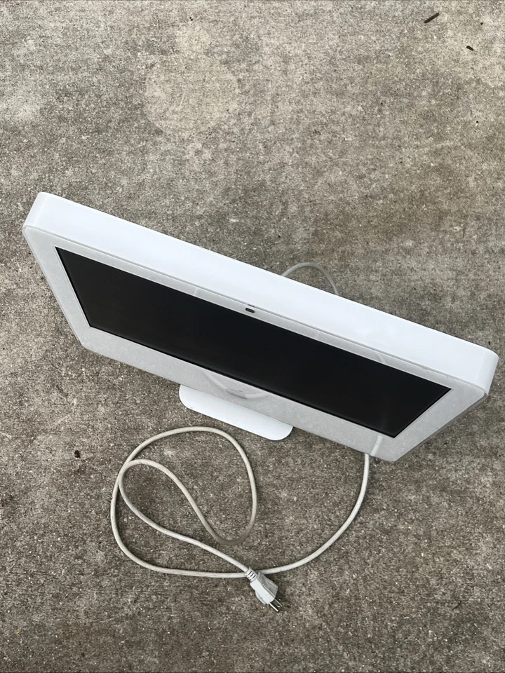 Apple iMac 17 in All In One Computer Bare Unit L White/Gray 1GB RAM A1195 - Image 3 of 4