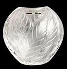 LALIQUE CRYSTAL GLASS FROSTED FILICARIA PILLOW VASE with LABEL