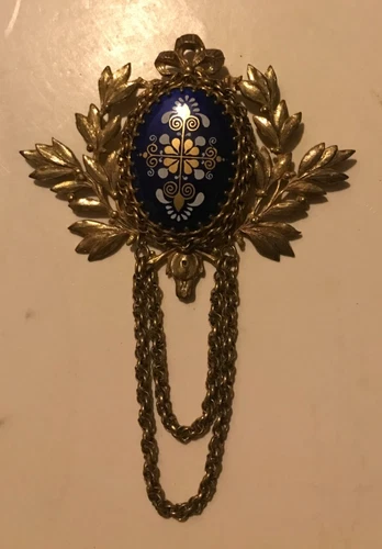 Rare Vintage 1940's Signed Miriam Haskell Cobalt Porcelain Gold Tone Brooch
