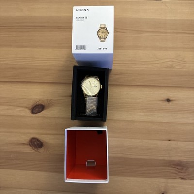 Nixon Sentry SS All Gold 42 mm Herrenuhr Edelstahl