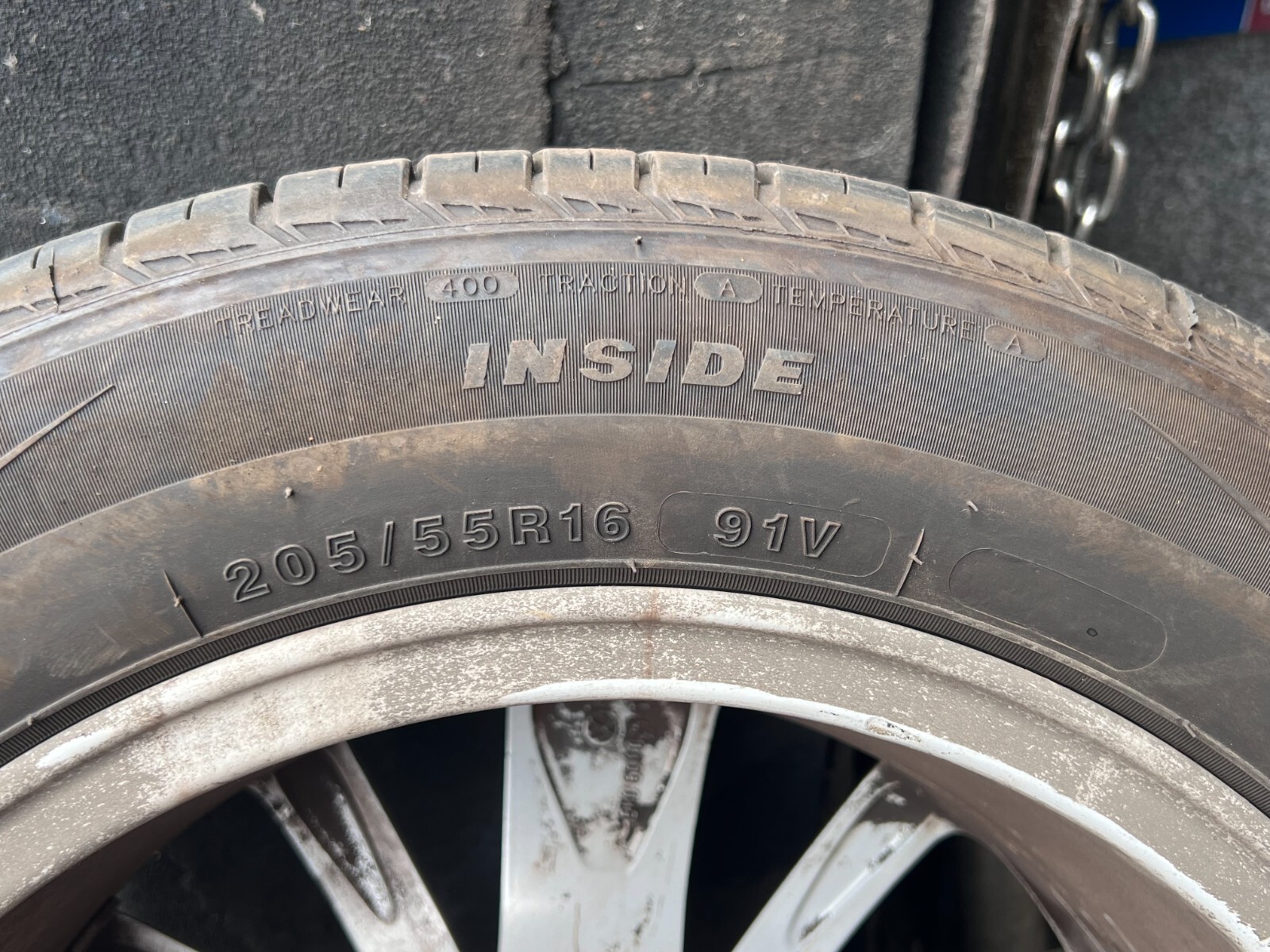 2011 GENUINE VOLKSWAGEN PASSAT SET OF 4X ALLOY WHEELS 205/55R16 ...