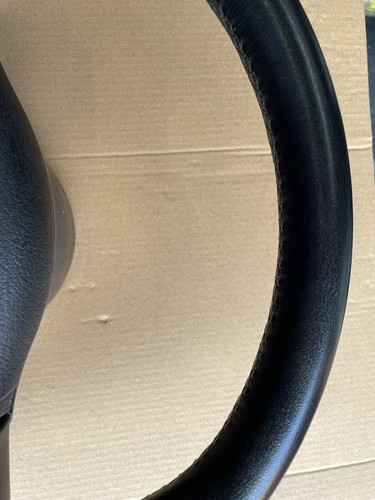 GENUINE BMW E30 M Tech 2 Steering Wheel in excellent condition (diameter 370mm). - Picture 6 of 10