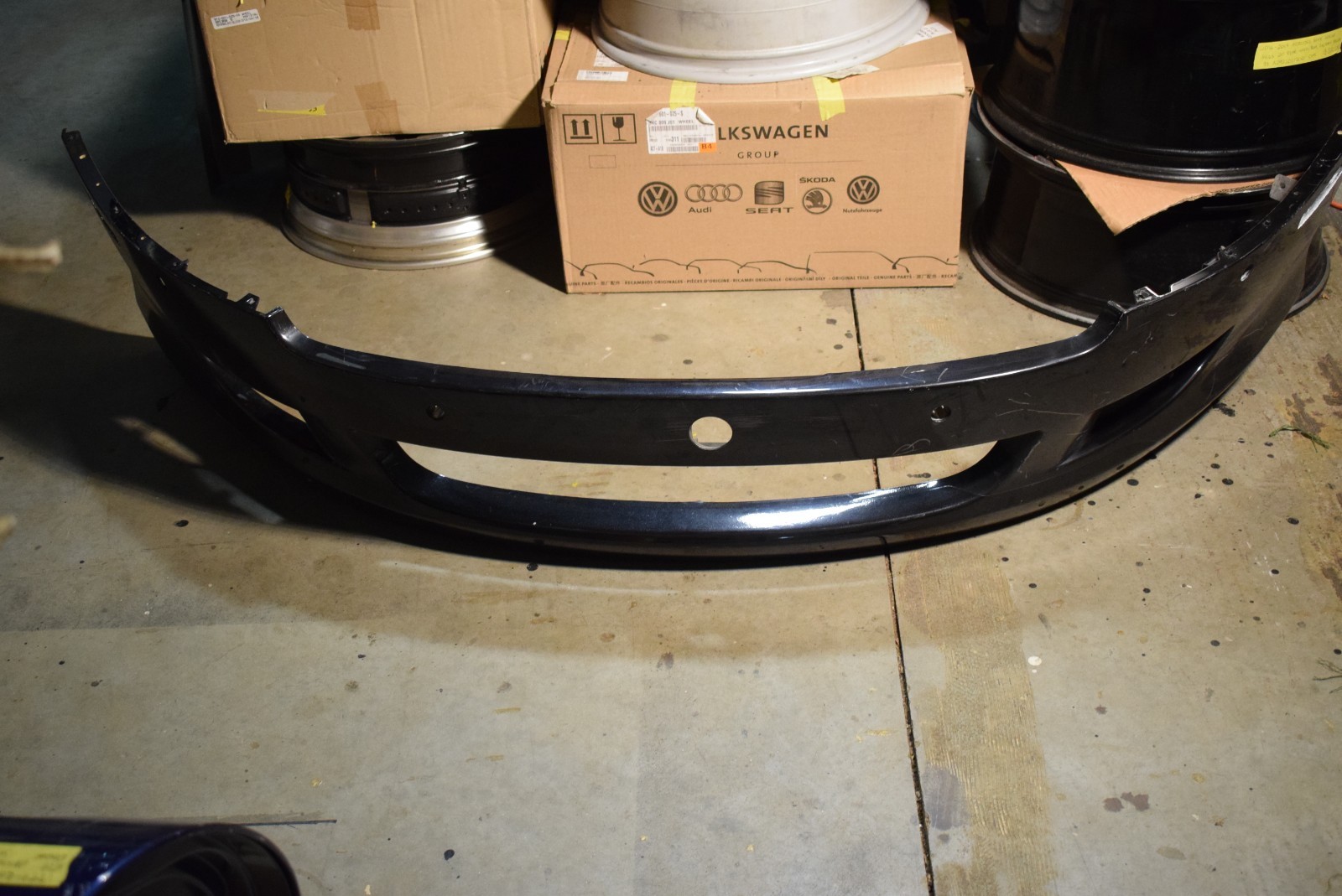 ASTON MARTIN DB9 FRONT BUMPER COVER OEM 2005 2006 2007 2008 