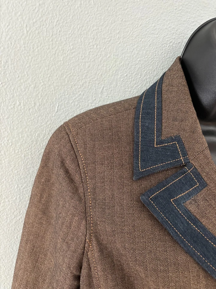 Traje pantalón Doncaster Sport para mujer marrón y negro a rayas con chaqueta talla 8 Foto 2 de 4