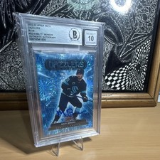 Upper Deck Dazzlers Blue Matty Beniers Autograph DZ-18 Beckett 10 NHL Kraken