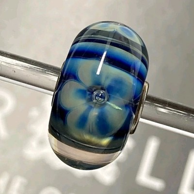 Trollbeads Midnight Azure Hydrangea Unique OOAK HTF Rare