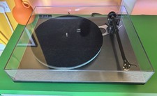 Rega Planar 3 Eco Turntable Record Player