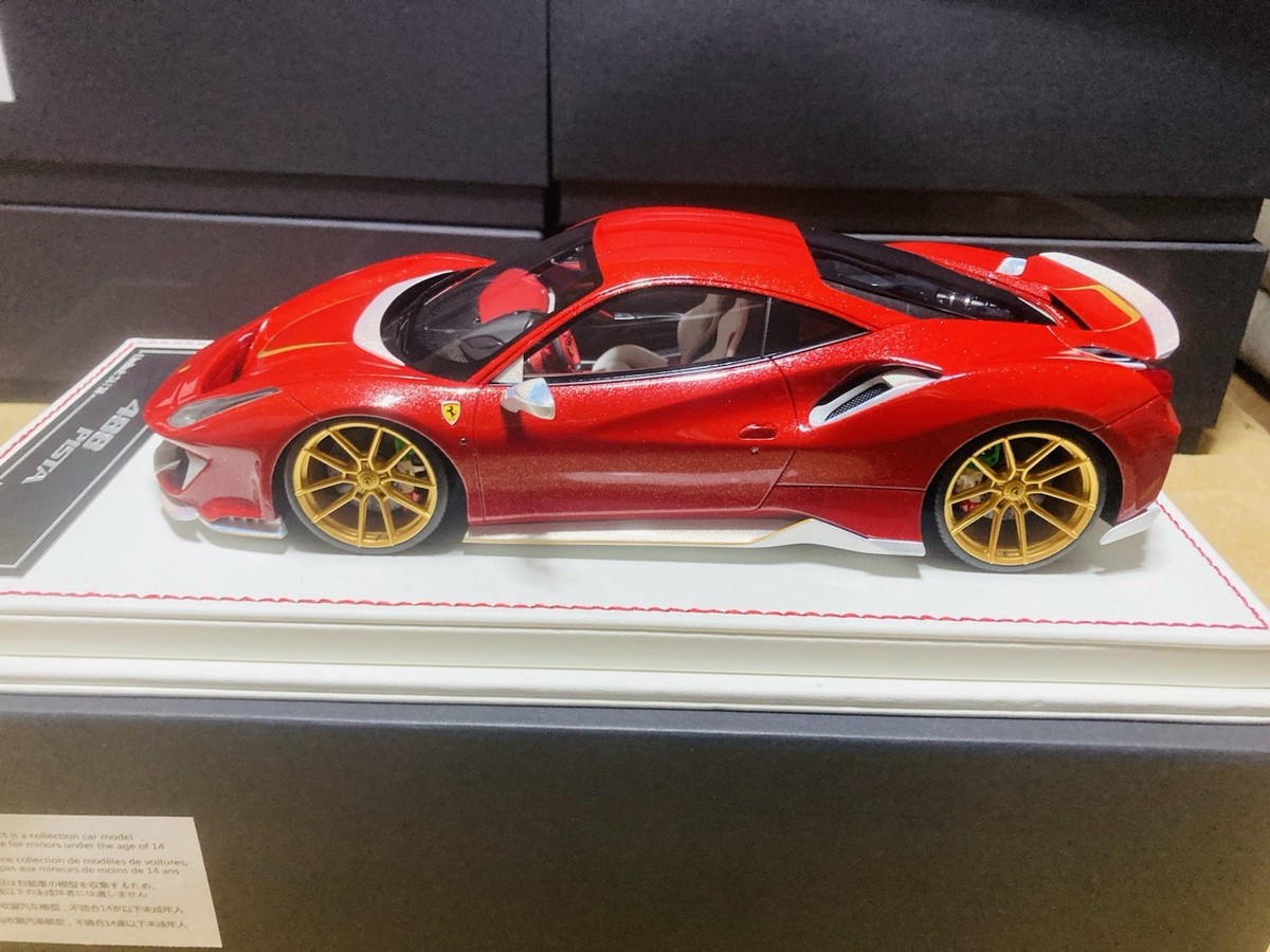 1:18 Davis & Giovanni Ferrari 488 Pista Novitec, X'Mas red