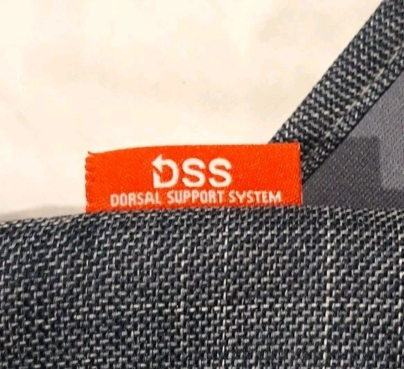 Porta-bebês recém-nascido Maxi-cosi Easia 3,5 - 12kg azul - Imagem 4 de 4