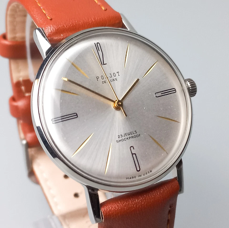 Reloj Pulsera Hombre Nuevo de Lote Antiguo Poljot De LUXE Ultra Delgado 2209 Soviético 23 Joyas Foto 2 de 4