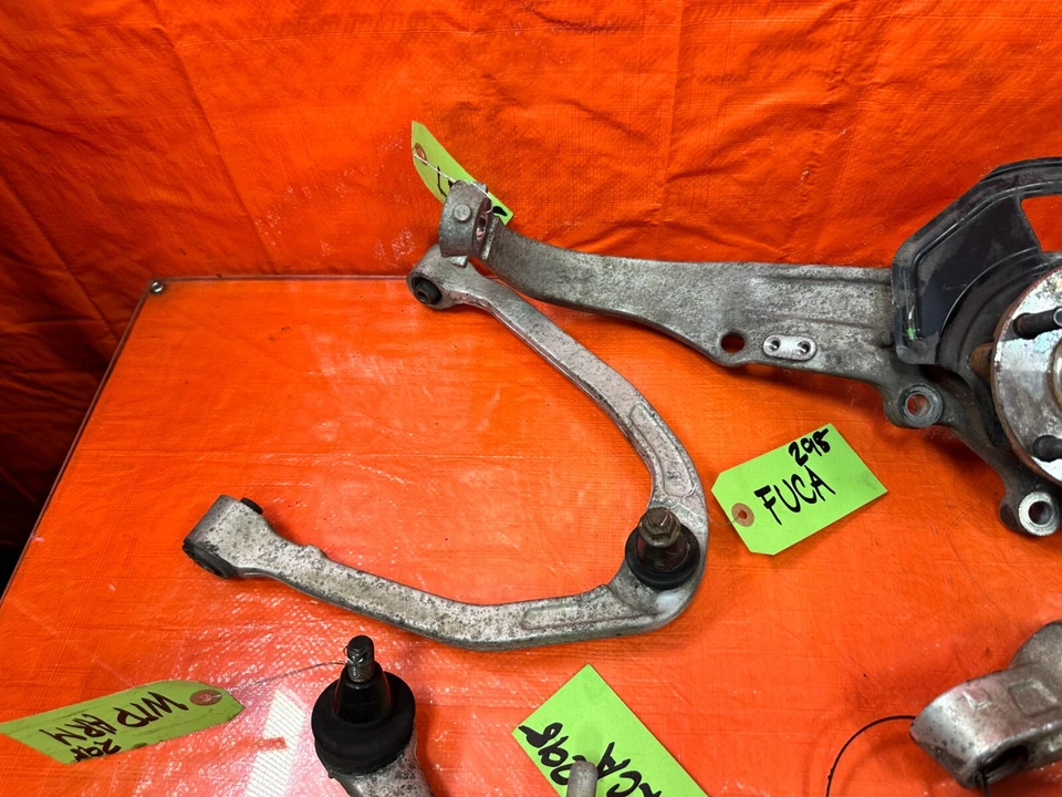 03-07 INFINITI G35 COUPE CUBO DE JUNTA DE EIXO DIANTEIRO ESQUERDO COM TODOS OS BRAÇOS DE CONTROLE 298 - Imagem 4 de 4