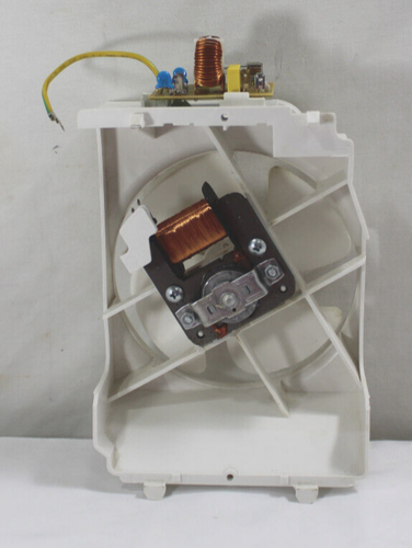 MIKROWELLEN-LÜFTERMOTORBAUGRUPPE & GERÄUSCHFILTER STROMPLATINE & SICHERUNG 253102023000701 - Bild 7 von 13