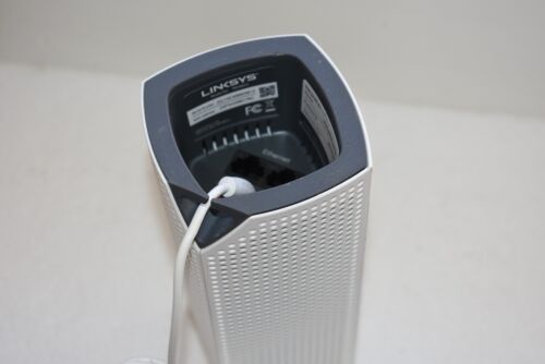 Linksys WHW03 Tri-Band Whole Home Wi-Fi System W/ Power Cord - Picture 4 of 6