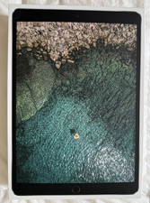 Apple 10.5" iPad Pro 1st Gen WiFi 256GB /Space Gray EMPTY BOX ONLY Model A1701
