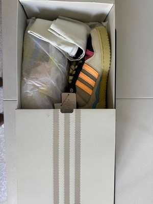 Adidas Bad Bunny Forum PWR And Bad Bunny DtMF Merch, Red Socks NEW!! SIZE 8 1/2