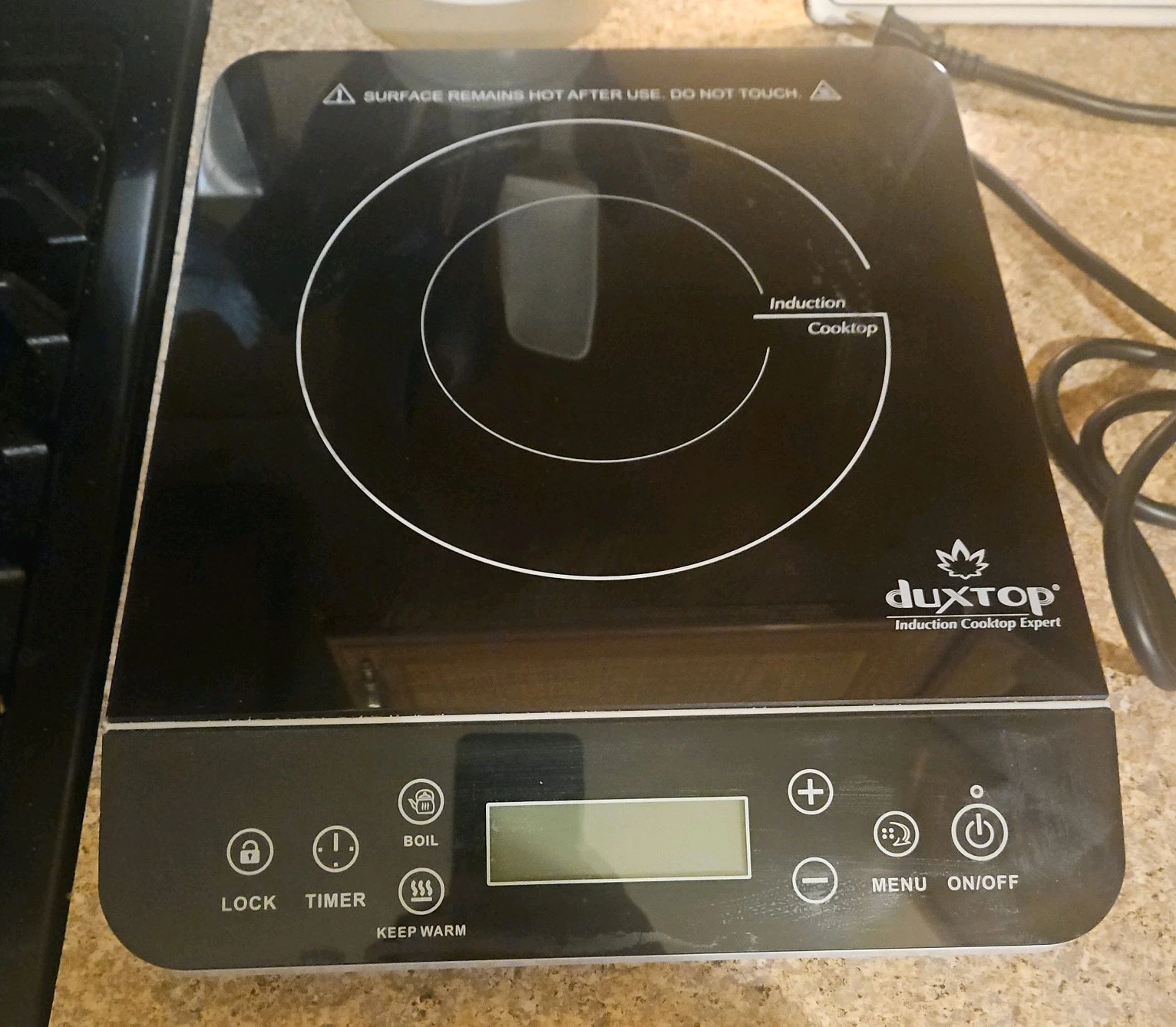 Duxtop Portable Induction Cooktop Burner Induction LCD 1800 BT-200DZ 9600LS