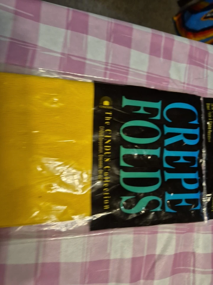 Cindus Crepe Flat Fold Pkg 20"x7.5' Canary Yellow - Image 3 of 4