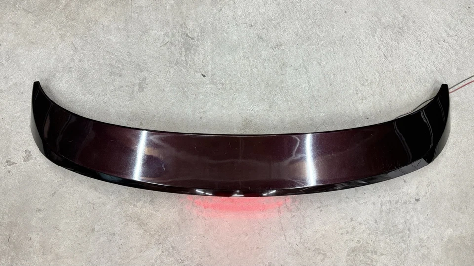 Mazda CX9 CX-9 2007-2015 alerón tercera luz de freno Cherry Mica 28 W púrpura Foto 4 de 4