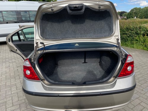 Ford Mondeo 1.8 16v - bouwjr 2006 - luxe reisauto - Afbeelding 15 van 22