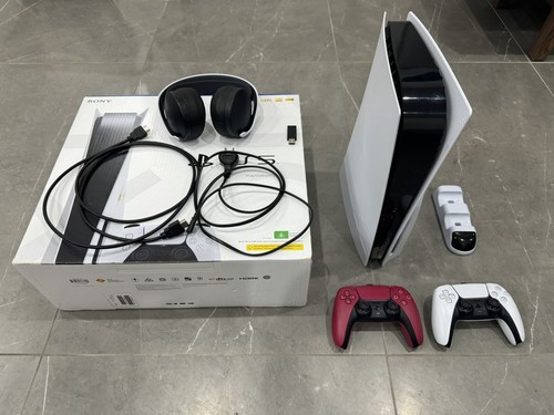 Sony PS5 Blu-Ray Edition Console - Blanc + 2 manettes + 4 jeux | Jeux vidéo | Paris 1er Arrondissement | Bon état
