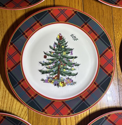 Set of 8 Spode Christmas Tree Tartan 7 3/4" Salad Plates NEW - Picture 5 of 11