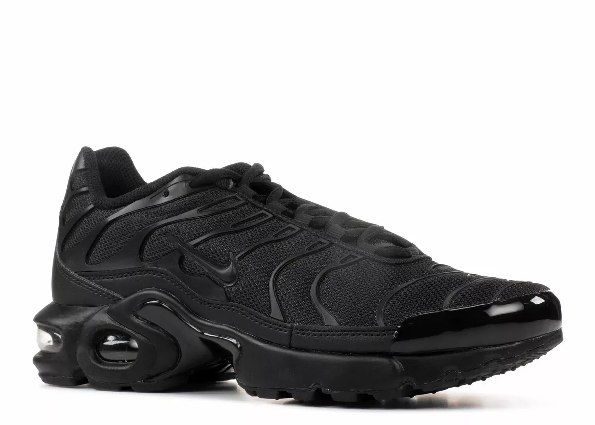 Nike black shop tn trainers
