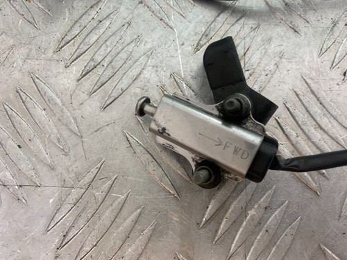 INTERRUPTOR SOPORTE LATERAL YAMAHA YZF R1 AÑO 2004-2006 (CMB1155) - Imagen 2 de 4