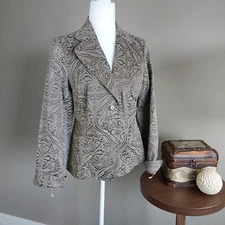 Speigel Blazer Tan Paisley Size 8 Lace Up Cuffs