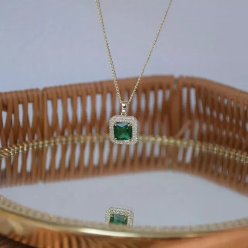 3Ct Emerald Cut Simulated Green Emerald Halo Pendant In 14k Yellow Gold Plated - Picture 2 of 4