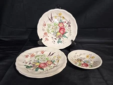 Spode Gainsborough 3 Salad Plates & 1 Fruit Bowl