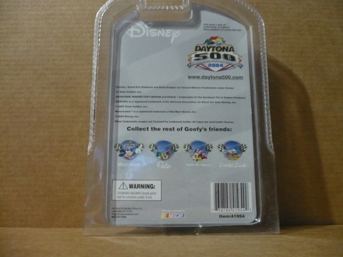 2004 Team Caliber Disney Daytona 500 1:64 Brand New Goofy - Picture 2 of 2