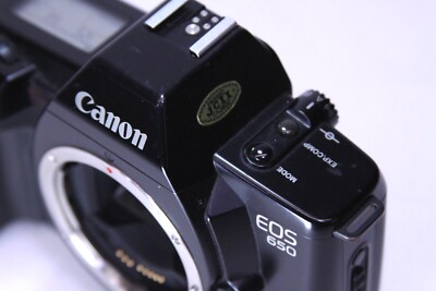 Canon EOS 650 35mm FILM Quartz Date camera body ONLY No