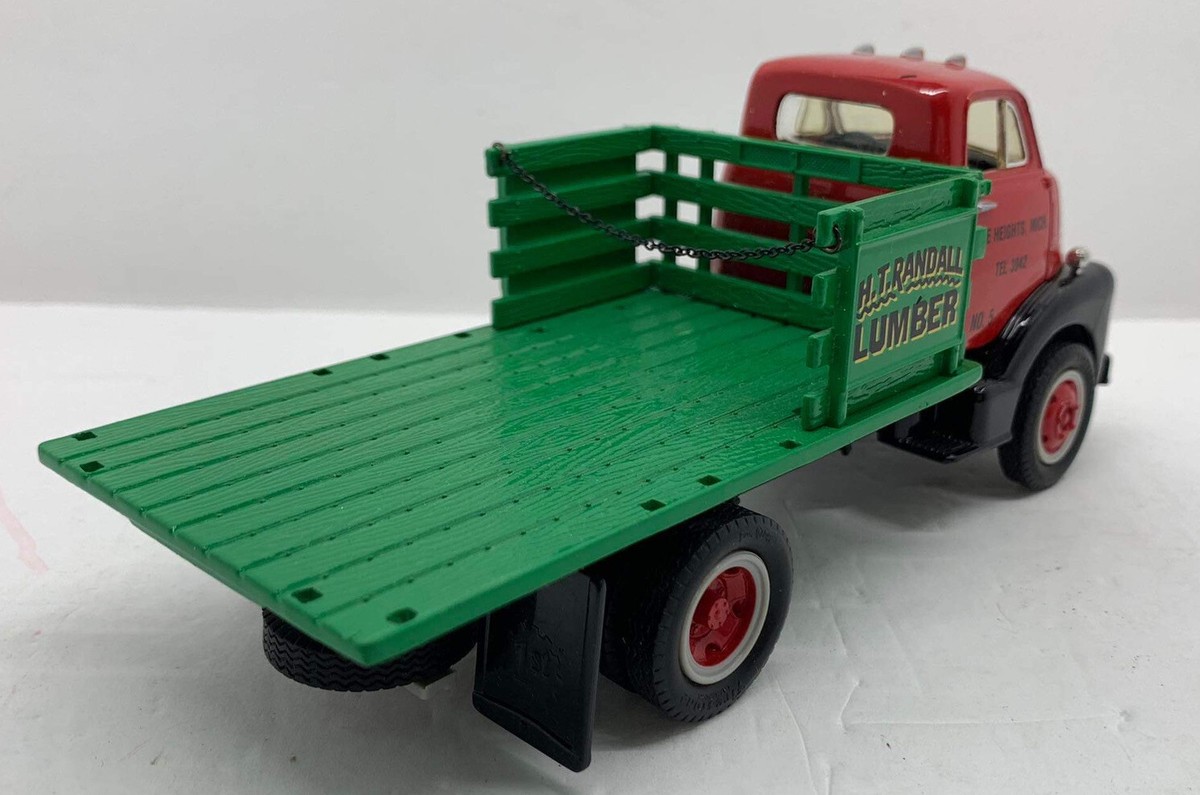 1:34 Scale First Gear 1952 GMC Half Rack Stake Truck19-1122 H.T.