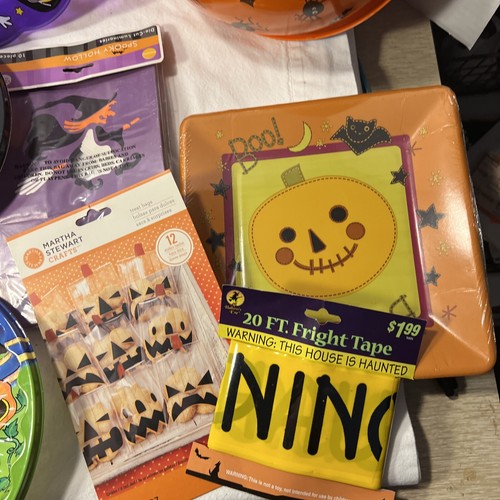 Lot Halloween Party Accessories Bowls Warning Tape Treat Bags Plates Luminaries - Picture 4 of 5