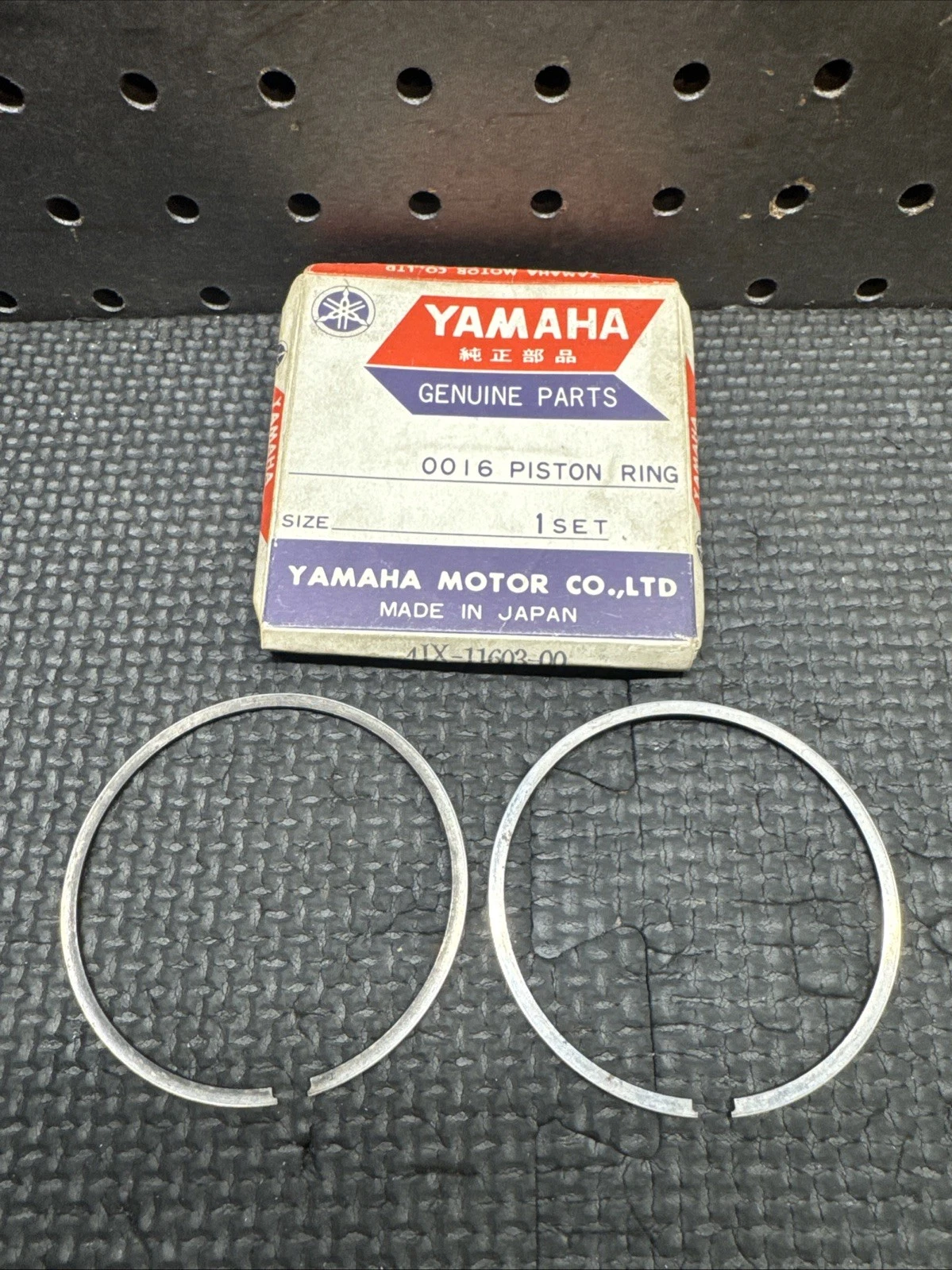 [4JX-11603-00] GENUINE YAMAHA - PISTON RING SET