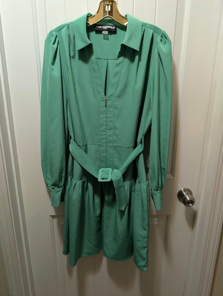 Karl Lagerfeld Belted Iridescent Patent Coat In Black