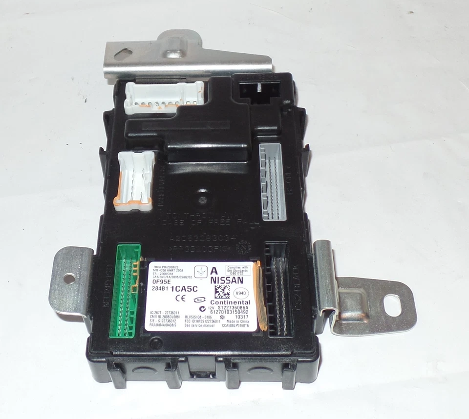 2009-2011 Infiniti FX35 Body Control Module Part# 284B1 1CA5C OEM - Image 2 of 4