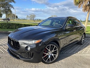 2018 Maserati Levante MASERATI LEVANTE GRANSPORT S 424HP