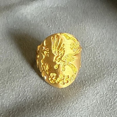 Vintage Gold Tone Eagle Shield Ring Size 7 Unmarked