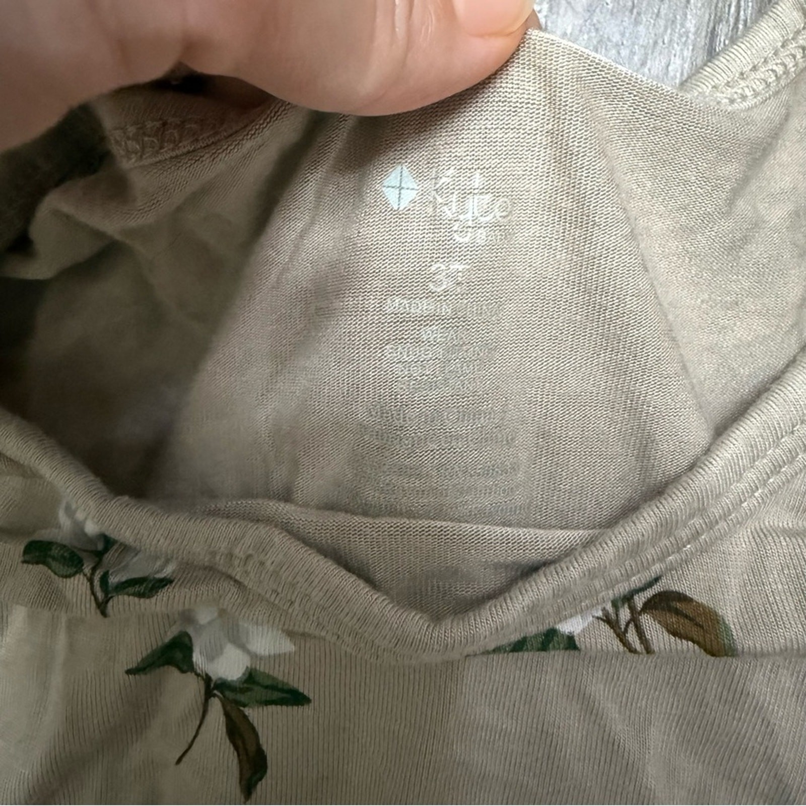 Kyte Baby pajama long sleeve toddler baby size 3T FLORAL cream