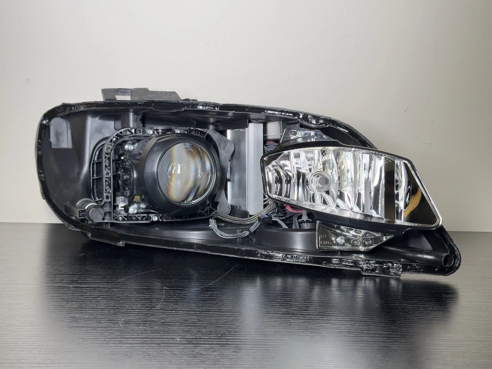 Repair Service Of Headlights Audi Q7 4L  Xenon 2011,2012,2013,2014,2015 - Image 3 of 4