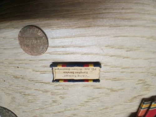 WW2 Yangtze Service Military Ribbon 1/2 Nice condition